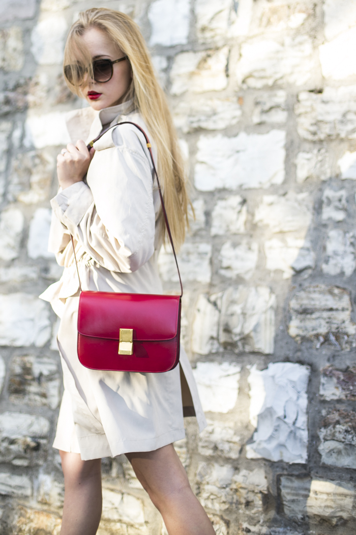 BEIGE AND RED BASICS - THECABLOOK by Darya Kamalova  