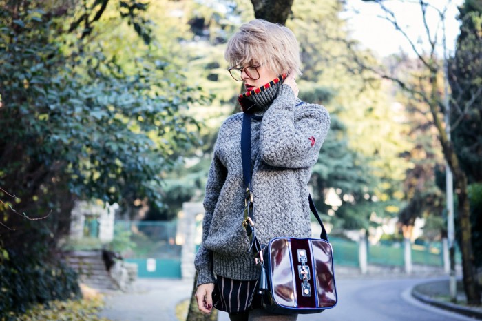 thecablook darya kamalova fashion blog street style outfit short hair blogger fay wool grey sweater school skitr loafers giant vintage glasses pixie haircut-56 copy