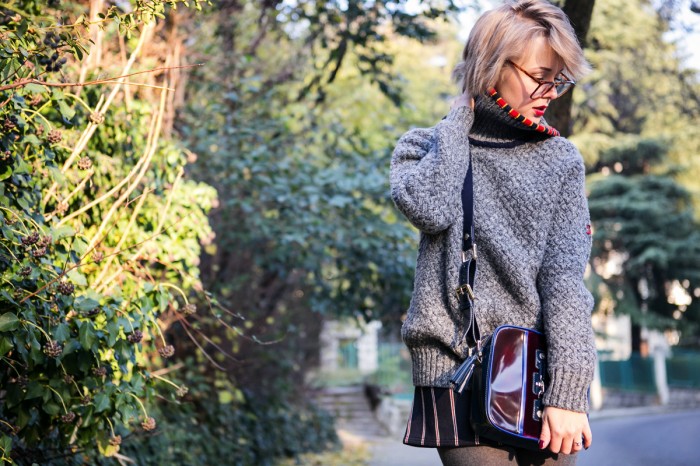 thecablook darya kamalova fashion blog street style outfit short hair blogger fay wool grey sweater school skitr loafers giant vintage glasses pixie haircut-61 copy