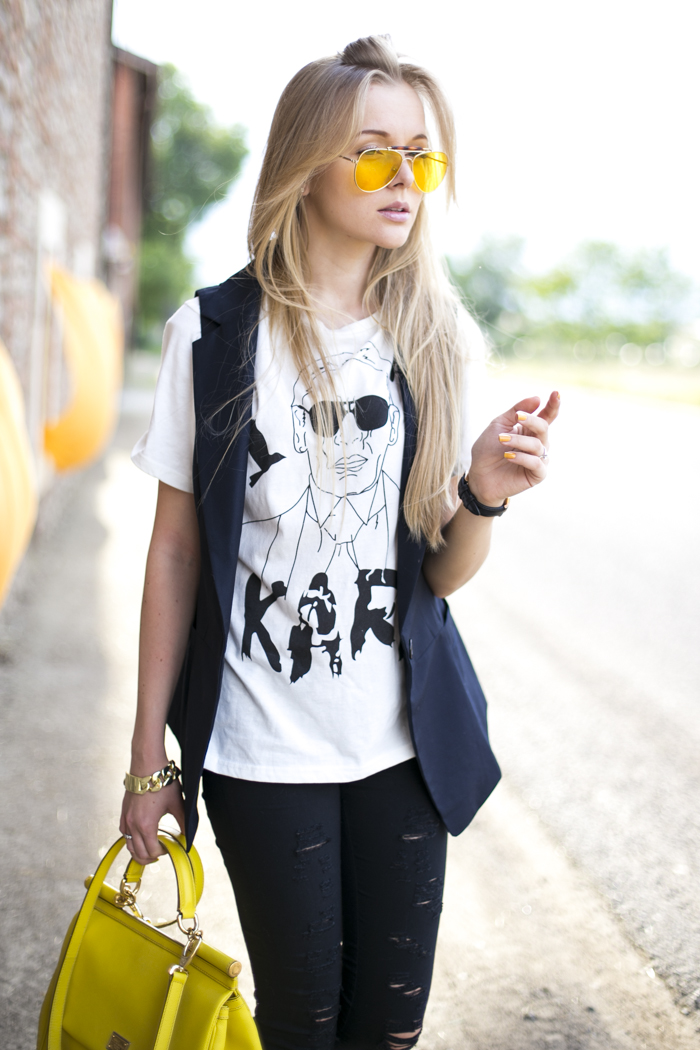 thecablook darya kamalova fashion blog street style trend dolce and gabbana sicily lemon yellow bag giant vintage sunglasses sunnies karl lagerfeld t shirt choies sheinside ripped pants black be and d heels print sneakers backstage bracelet-19
